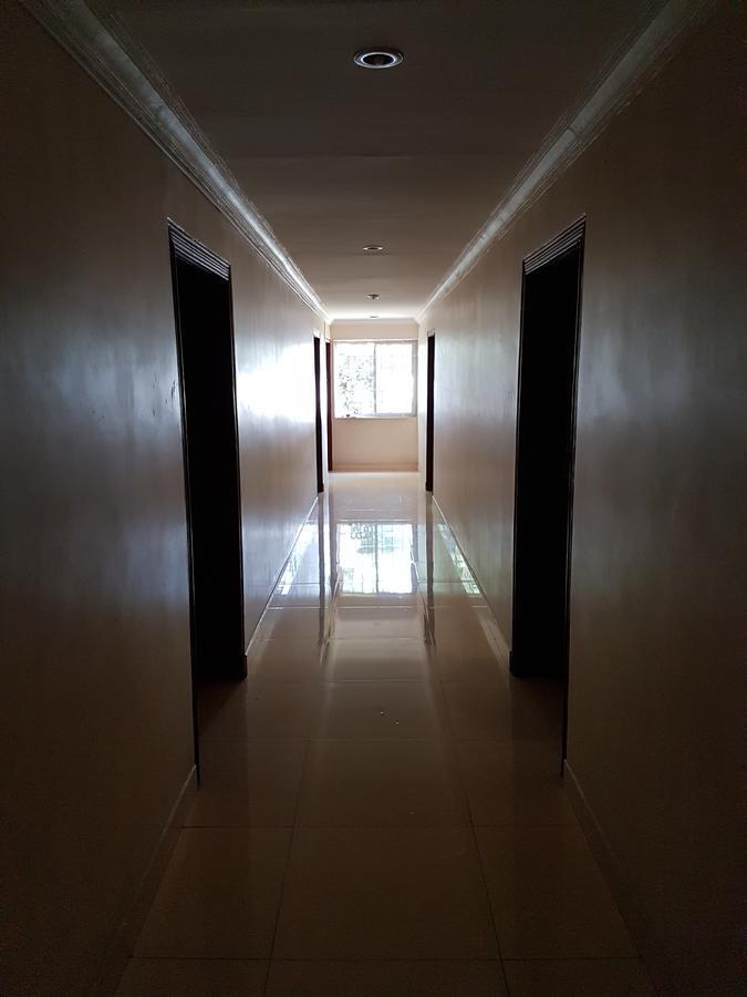 Casa Linda Hotel Kochi Bagian luar foto
